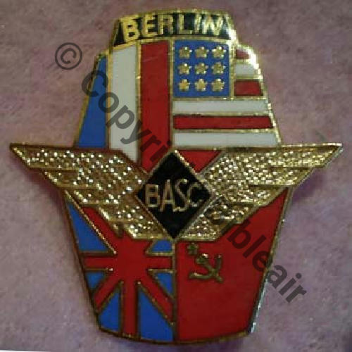 NH Base Allied Safety Control  BERLIN FRANCE USA  SM Tambour Dos quadrille fin  Sc.myji63 33Eur04.10 